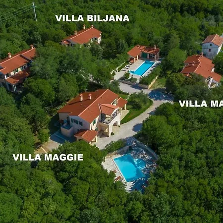Ana Vlakovo Koromacno